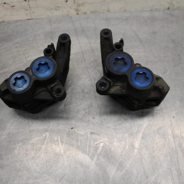 03-04 YAMAHA YZF R6  RIGHT LEFT FRONT BRAKE CALIPER SET PAIR CALIPERS BB481