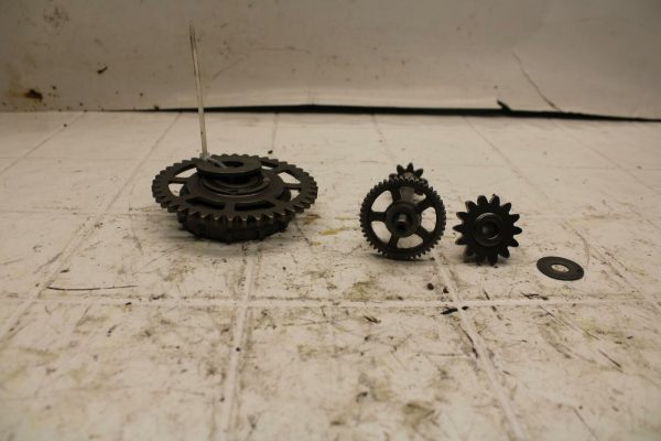 05-06 HONDA CBR600RR STARTER GEAR BB399 - Image 3