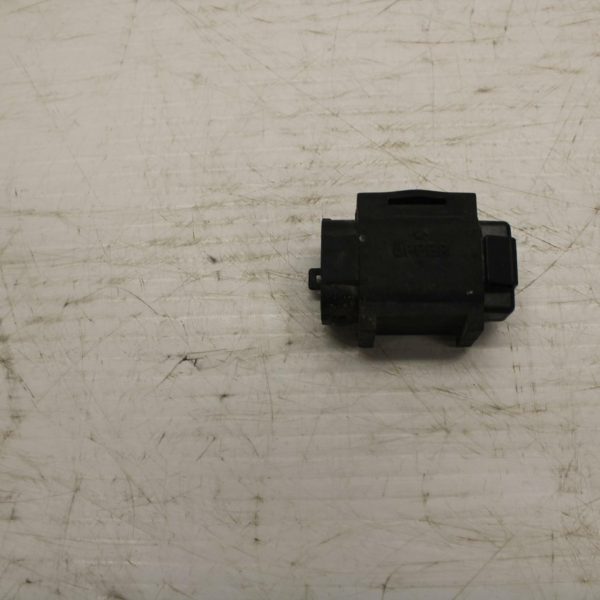 06-07 SUZUKI GSXR600 TIP OVER BANK ANGLE CRASH SENSOR SWITCH  33960-06G10 BB275