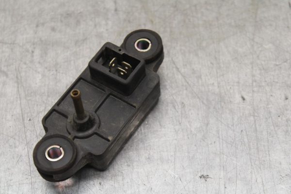 1998 Yamaha Vmax 1200 VMX1200 MAP BOOST PRESSURE SENSOR BB620 - Image 9