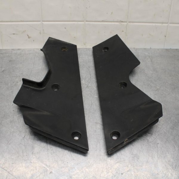 1999 Suzuki GSXR600 LEFT INNER FAIRING COWL PANEL TRIM OEM BB580