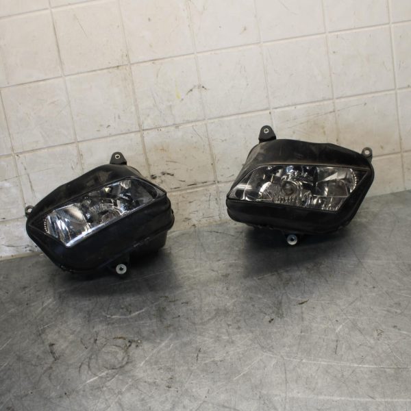 2011 Honda CBR600RR FRONT HEADLIGHT HEAD LIGHT LAMP PAIR BB520