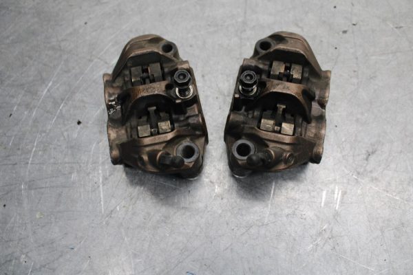 2016 Honda CBR1000RR RIGHT LEFT FRONT BRAKE CALIPER SET PAIR CALIPERS BB530 - Image 10