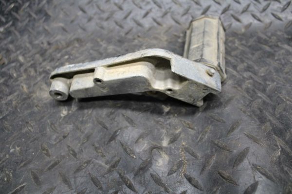 84-85 YAMAHA VIRAGO 1000 REAR  LEFT PASSENGER FOOT STEP PEG BB173 - Image 5