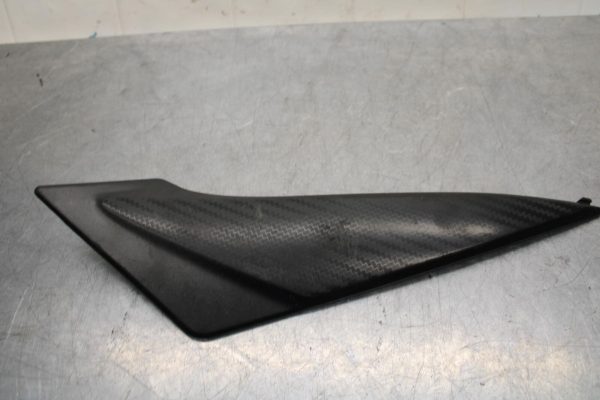 11-23 SUZUKI GSXR 600 RIGHT INNER FAIRING COWL PANEL TRIM OEM BB582 - Image 4