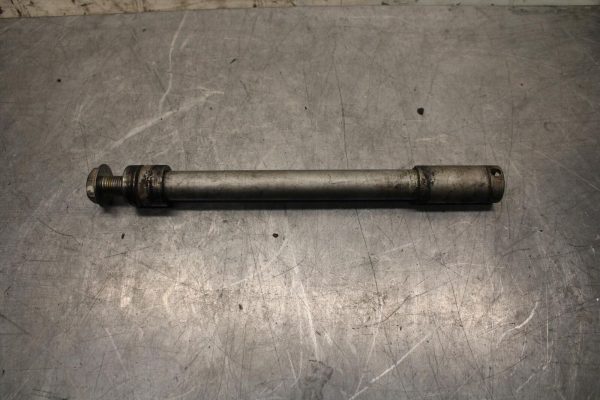 2006 Honda CBR600F4i FRONT WHEEL RIM AXLE PIVOT BOLT 44301-MBW-E11 BB567 - Image 3