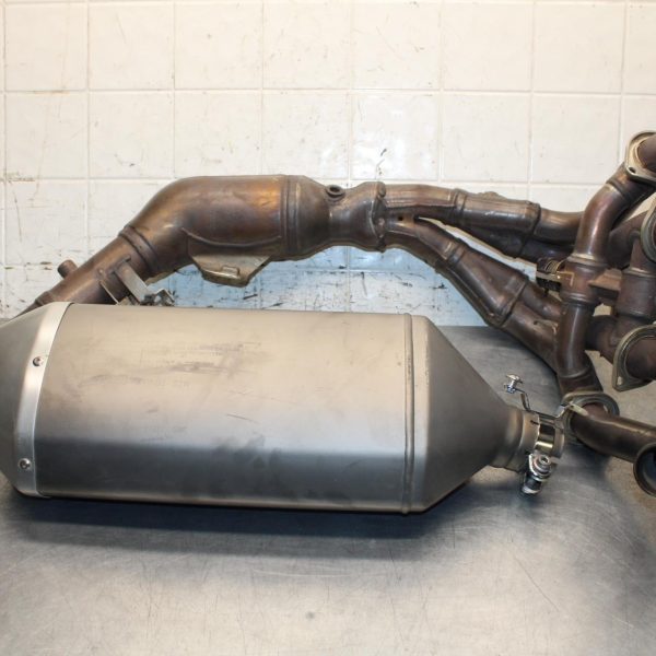 2017 Suzuki GSXR1000R FULL EXHAUST SYSTEM HEADERS PIPE MUFFLER BB555