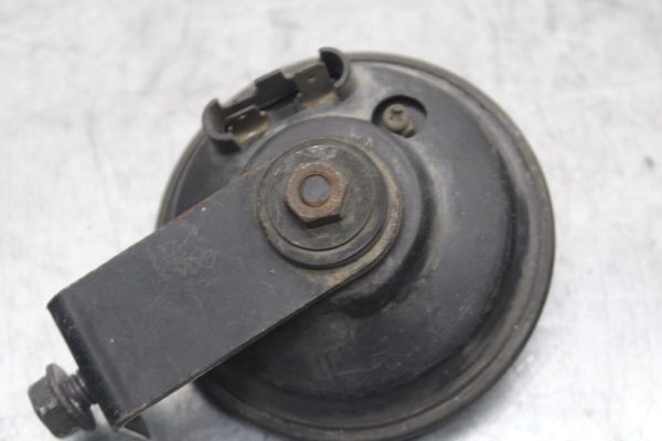 84-86 KAWASAKI GPZ900 HORN SIGNAL BB84 - Image 13