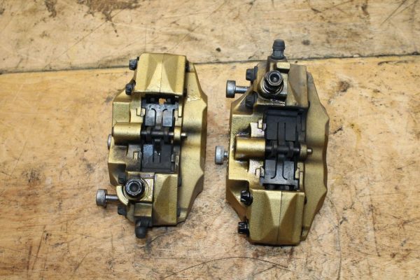 98-05 HONDA SUPER HAWK 1000 VTR1000F RIGHT LEFT FRONT BRAKE CALIPER SET BB341 - Image 5