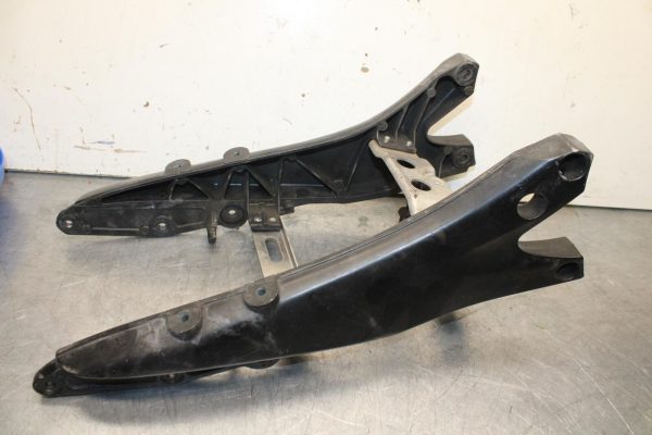 06-07 SUZUKI GSXR 600 750 FRONT SUBFRAME SUB FRAME BB98 - Image 6