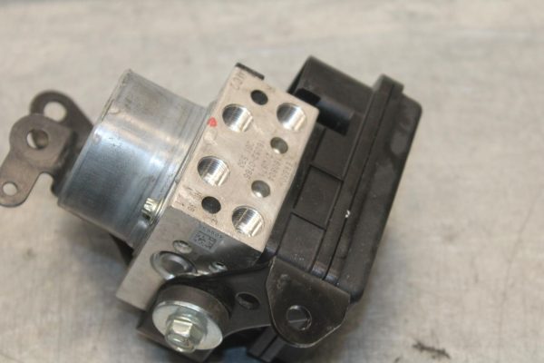 12-17 KAWASAKI ER-6N Z650 ABS PUMP UNIT MODULE BB607 - Image 13