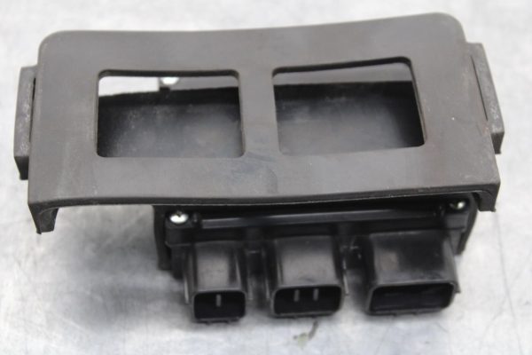 19-22 KAWASAKI Z400 RELAY ASSEMBLY BOX BB586 - Image 11