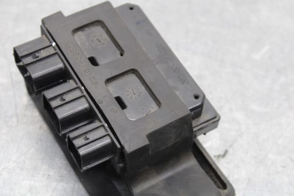 19-22 KAWASAKI Z400 RELAY ASSEMBLY BOX BB586 - Image 7