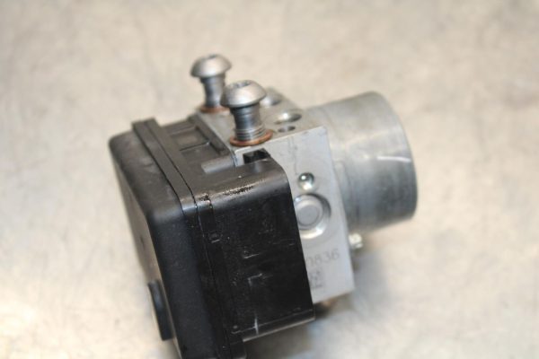 20-23 BMW F900R ABS PUMP UNIT MODULE BB603 - Image 16