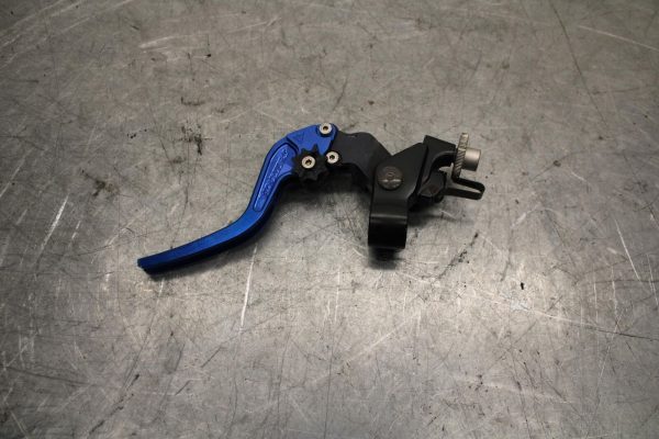 2007 Yamaha YZF R6 CLUTCH LEVER PERCH MOUNT BRACKET 2C0-82910-01-00 BB525 - Image 3