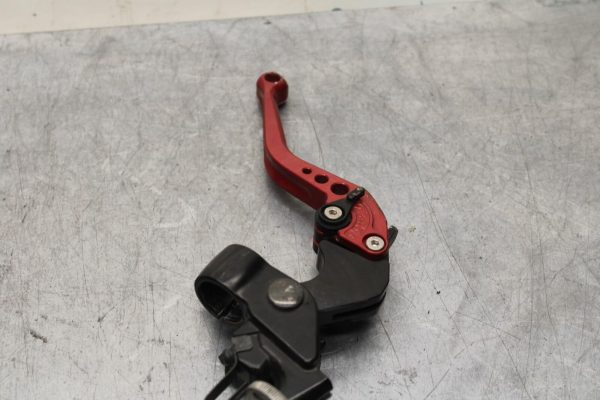 11-22 SUZUKI GSXR600 CLUTCH LEVER PERCH MOUNT BRACKET BB582 - Image 9