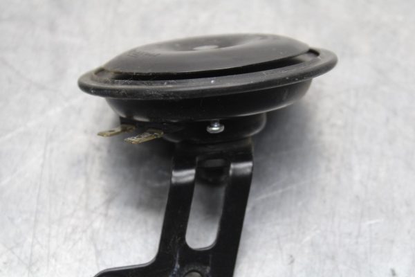 20 SUZUKI GSXR 1000 HORN SIGNAL BB597 - Image 4