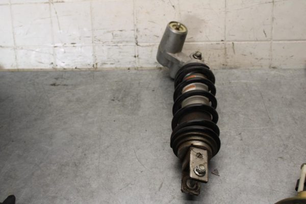 2001 Suzuki GSXR600 REAR BACK SHOCK ABSORBER SUSPENSION 62100-39F10  BB59 - Image 3