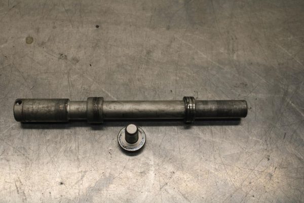 2004 Honda CBR600F4i FRONT WHEEL RIM AXLE PIVOT BOLT 44301-MBW-E11 BB606 - Image 16