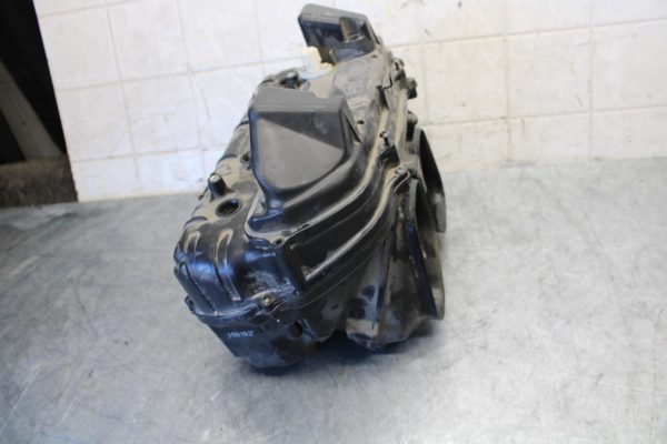 2007 Honda CBR600RR AIRBOX INTAKE FILTER BOX 17220-MFJ-D00 17240-MFJ-D00 BB536 - Image 5