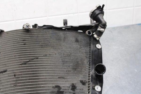 2008 Honda CBR1000RR ENGINE RADIATOR MOTOR COOLER COOLING RADIATER BB579 - Image 9