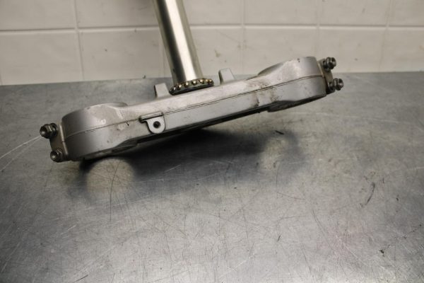 2008 Honda CBR1000RR  FORKS CLAMP LOWER TRIPLE TREE STEM 53219-MFL-000 BB579 - Image 12