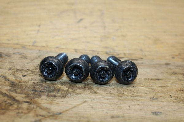 14-17 YAMAHA FZ09 REAR BACK SUBFRAME SUB FRAME MOUNTING BOLTS HARDWARE BB321 - Image 3