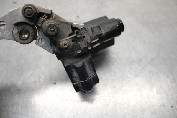 1995 Suzuki RF600R FRONT BRAKE MASTER CYLINDER w/ LEVER BB615 - Image 11