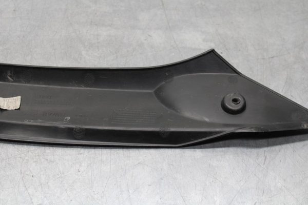 2001 Suzuki GSXR600 LEFT INNER FAIRING COWL PANEL TRIM OEM BB584 - Image 8