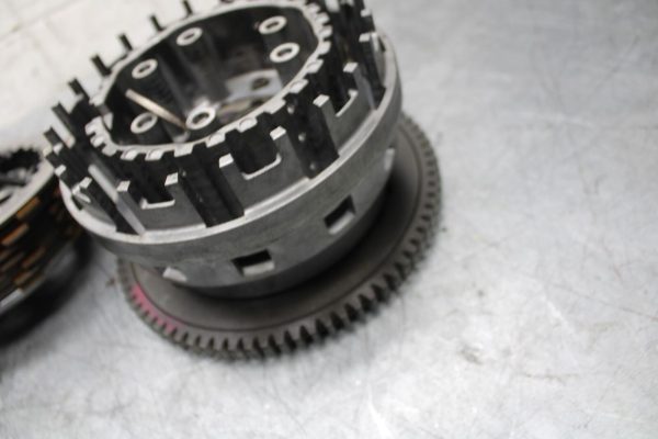 2007 Suzuki GSXR600  CLUTCH W PLATES BASKET HUB 21200-01820 21410-41G10 BB540 - Image 8