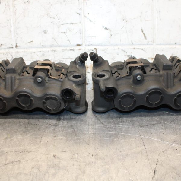 2007 Yamaha YZF R1 RIGHT LEFT FRONT BRAKE CALIPER SET PAIR CALIPERS BB575