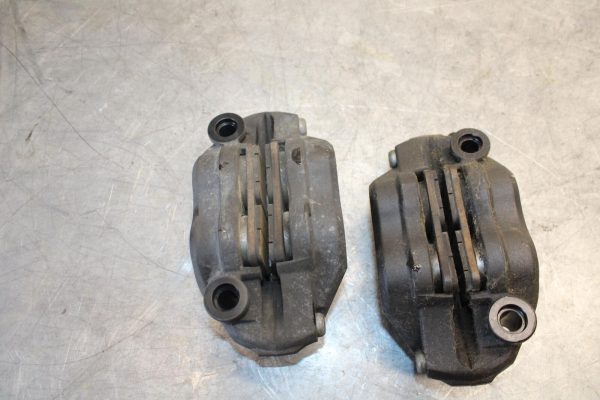 2009 Honda CBR600RR RIGHT LEFT FRONT BRAKE CALIPER SET PAIR CALIPERS BB536 - Image 8