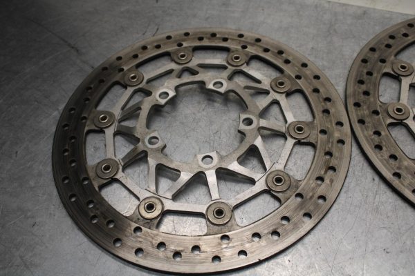 2009 Triumph Daytona 675 FRONT LEFT RIGHT BRAKE ROTORS DISCS T2021040 BB584 - Image 11