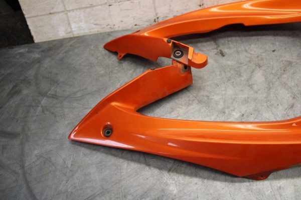 2009 Yamaha YZF R6  FRONT UPPER MID SIDE FAIRING COWL PLASTIC PAIR BB532 - Image 3