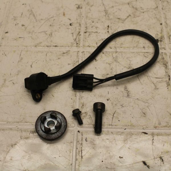 04-05 SUZUKI KATANA 750 GSX750F SPEED SPEEDOMETER SENSOR BB16