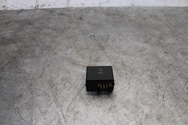 06-07 SUZUKI GSXR750 TURN SIGNAL BLINKER RELAY FLASHER SWITCH 38610-03F00 BB543 - Image 5