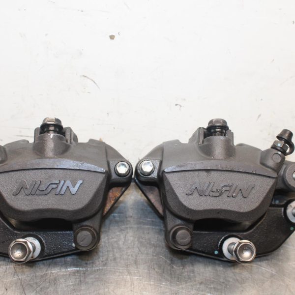 12-17 KAWASAKI ER-6N Z650 RIGHT LEFT FRONT BRAKE CALIPER SET PAIR  BB607