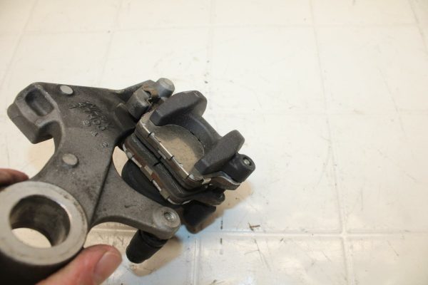 13 SUZUKI GSXR750 REAR BACK BRAKE CALIPER W MOUNT BRACKET 69100-47H10-999 BB17 - Image 7