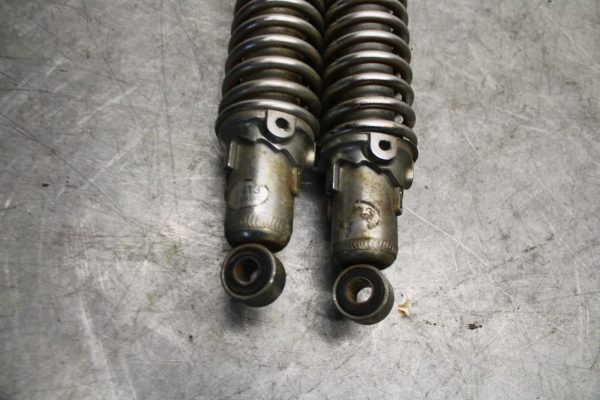 1982 Suzuki GS450L REAR BACK SHOCK ABSORBER BB52 - Image 7