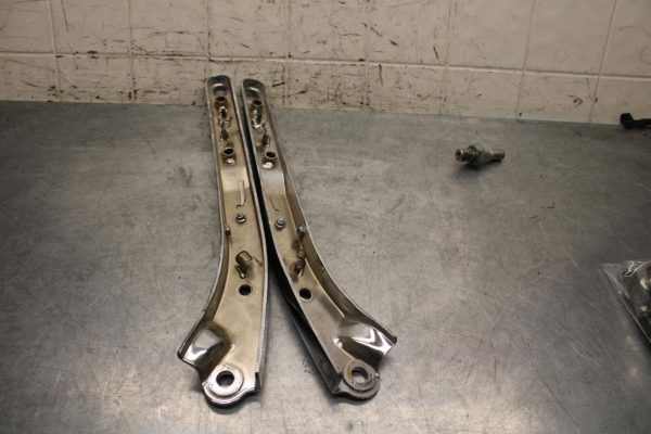 2007 Honda Shadow Spirit 1100 VT1100C REAR PASSENGER FENDER GRAB RAILS BB561 - Image 12