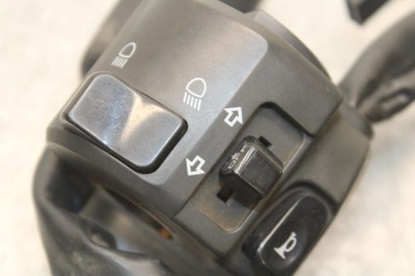 2009 Kawasaki Ninja 250R EX250J LEFT CLIP ON HANDLE HORN SIGNALS SWITCH  BB87 - Image 3