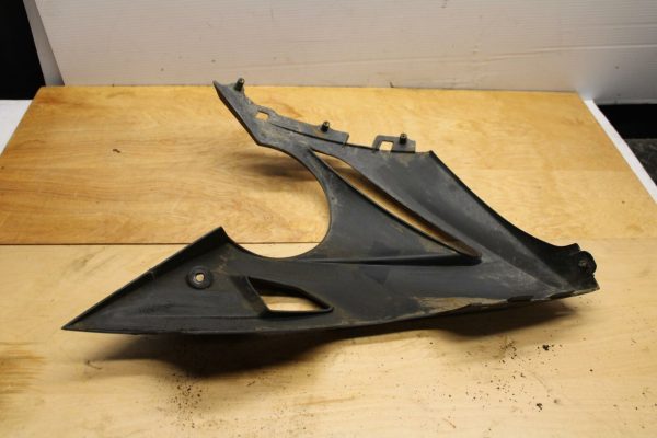 09-10 KAWASAKI ER-6N LEFT LOWER BOTTOM BELLY SIDE FAIRING COWL BB325 - Image 4