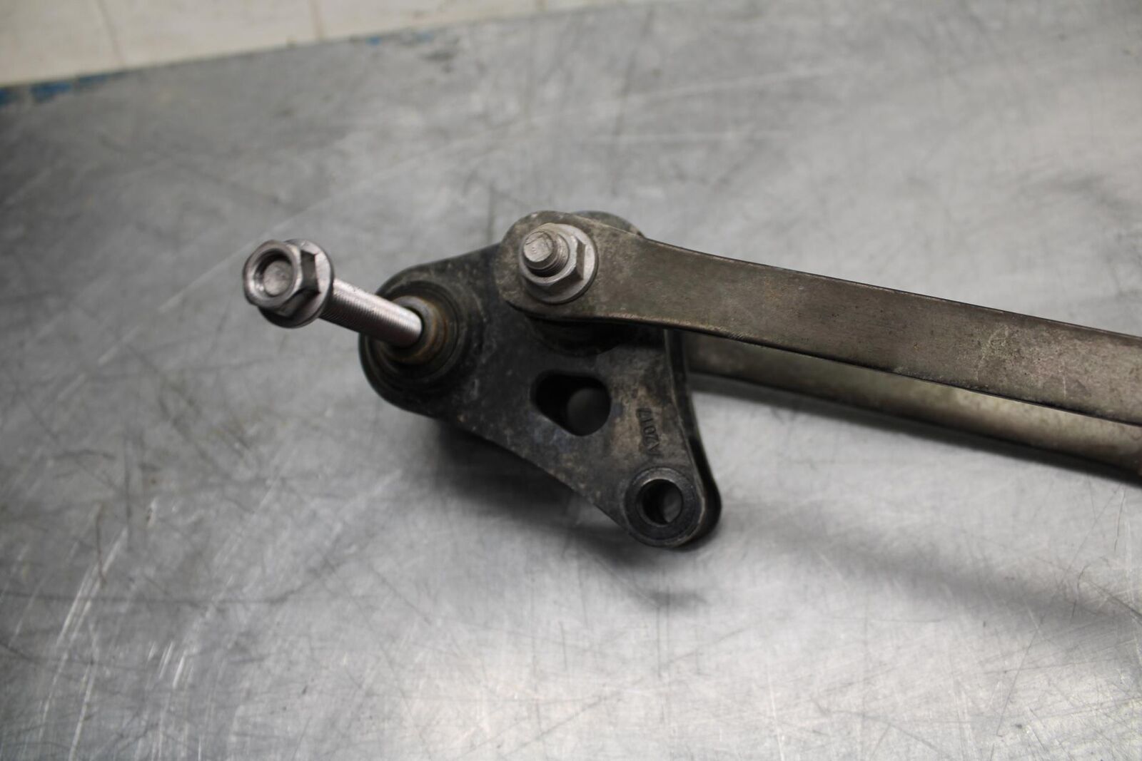 17-21 TRIUMPH STREET TRIPPLE R ABS REAR DOGBONE SHOCK LINKAGE LINK ...