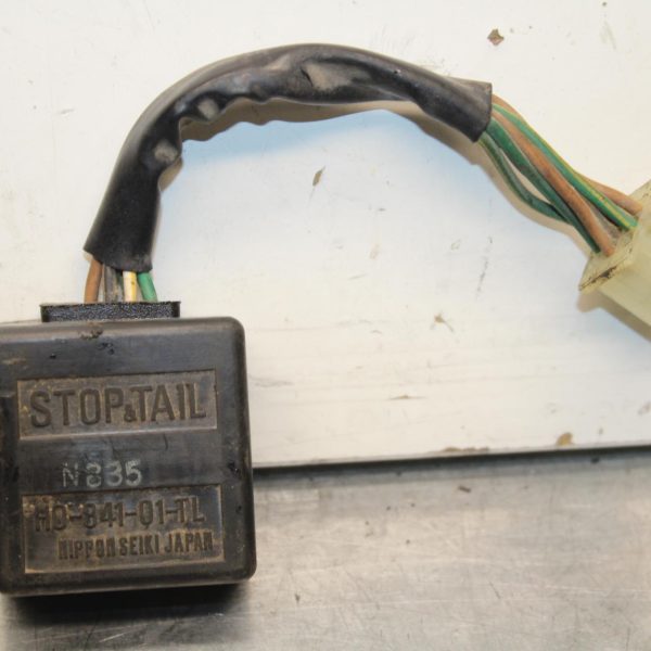 1985 Honda Shadow 500 VT500C STOP TAIL RELAY  BB615