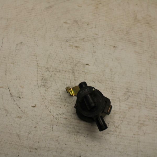 04-06 HONDA SHADOW 750 VT750C AIR VALVE SOLENOID TOP ENGINE SWITCH SENSOR BB360