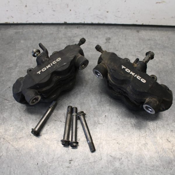 08-10 SUZUKI GSXR 600  RIGHT LEFT FRONT BRAKE CALIPER SET PAIR CALIPERS BB101