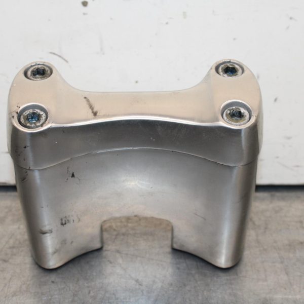 1998 Yamaha Vmax 1200 VMX1200 HANDLEBAR RISERS BB620