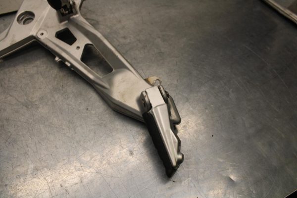 20-23 BMW F900R RIGHT REARSET REAR SET DRIVER FOOT PEG BRACKET  BB603 - Image 9