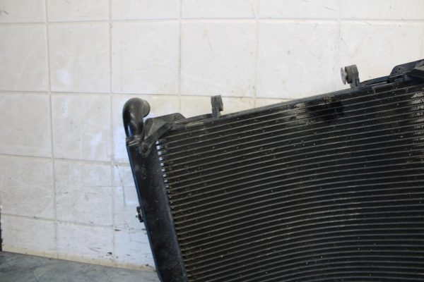 2007 Honda CBR600RR ENGINE RADIATOR MOTOR COOLER  RADIATER 19010-MFJ-305  BB536 - Image 4