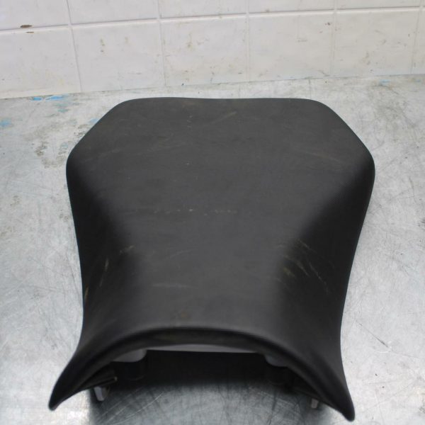 2012 Suzuki GSXR600 FRONT DRIVERS SEAT PAD SADDLE PILLION BB417